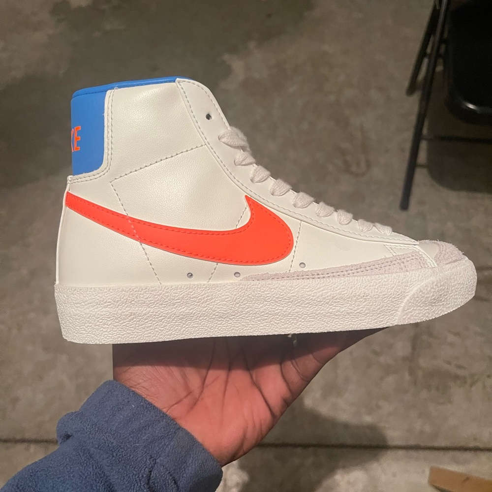 Nike W Blazer mid 77